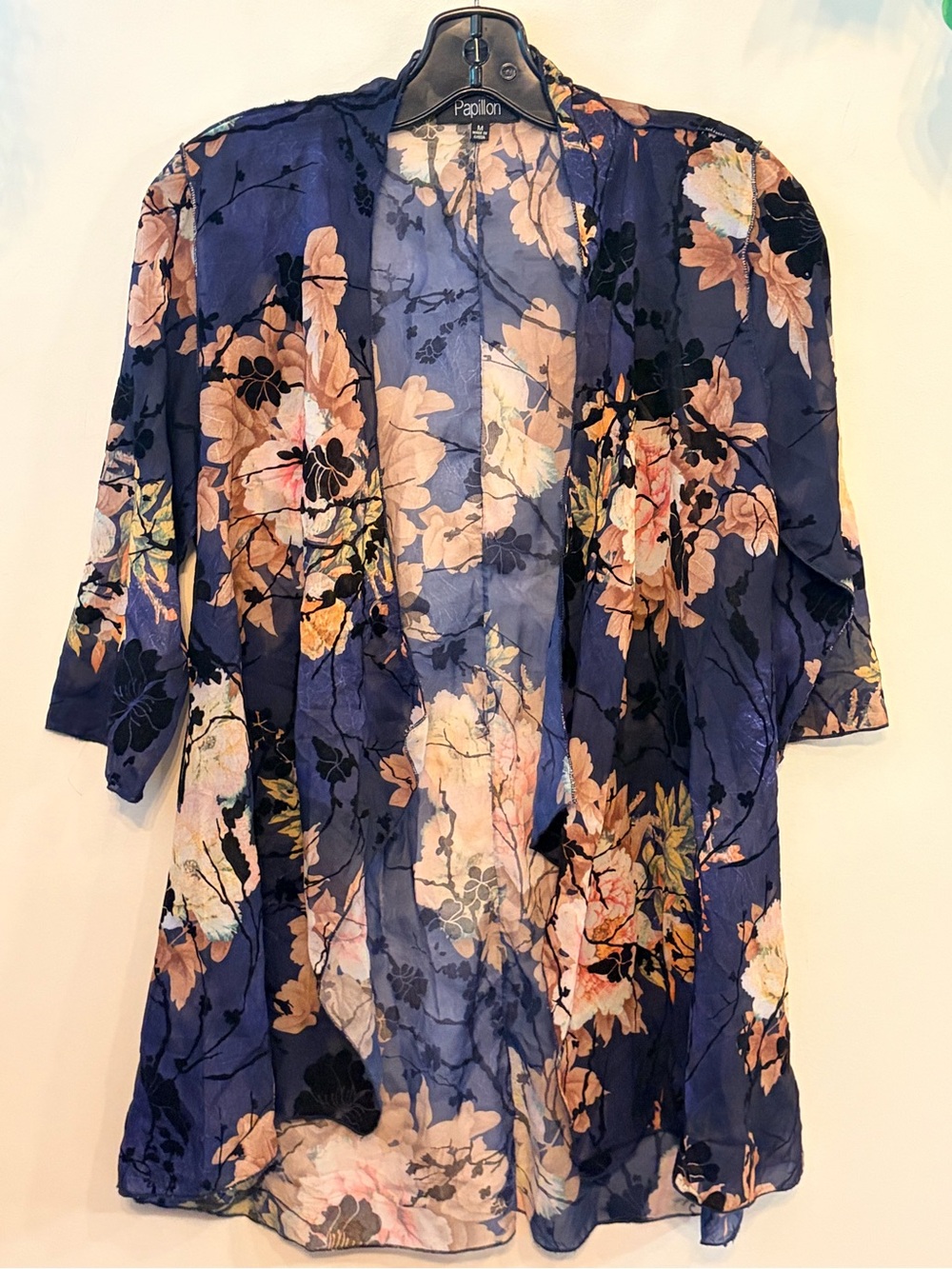 Papillon Velvet Burnout Floral Kimono Cardigan | Navy Bo - Picture 3 of 8